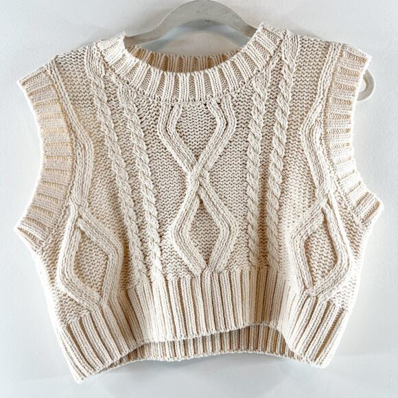 Princess Polly Carey Cable Knit Chunky Sweater Vest Cream XS / S - Picture 2 of 4